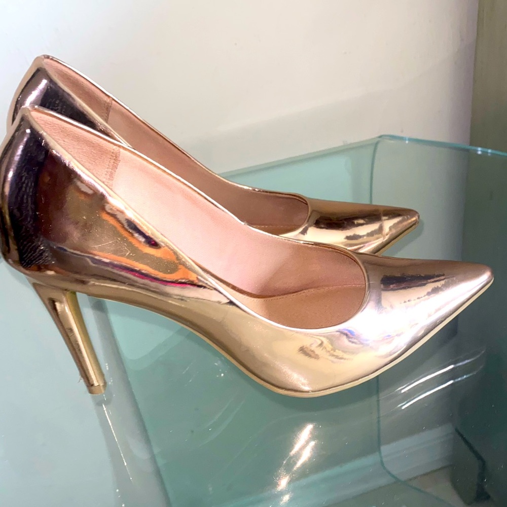 Chrome metallic rose gold heels